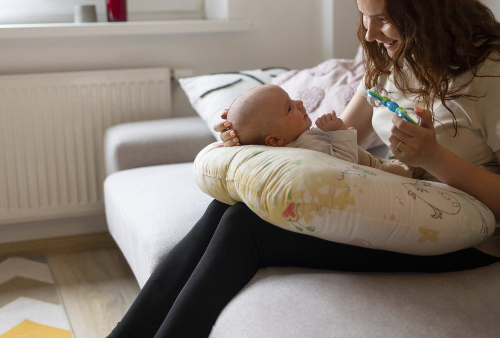 full-shot-mother-with-baby-home-min